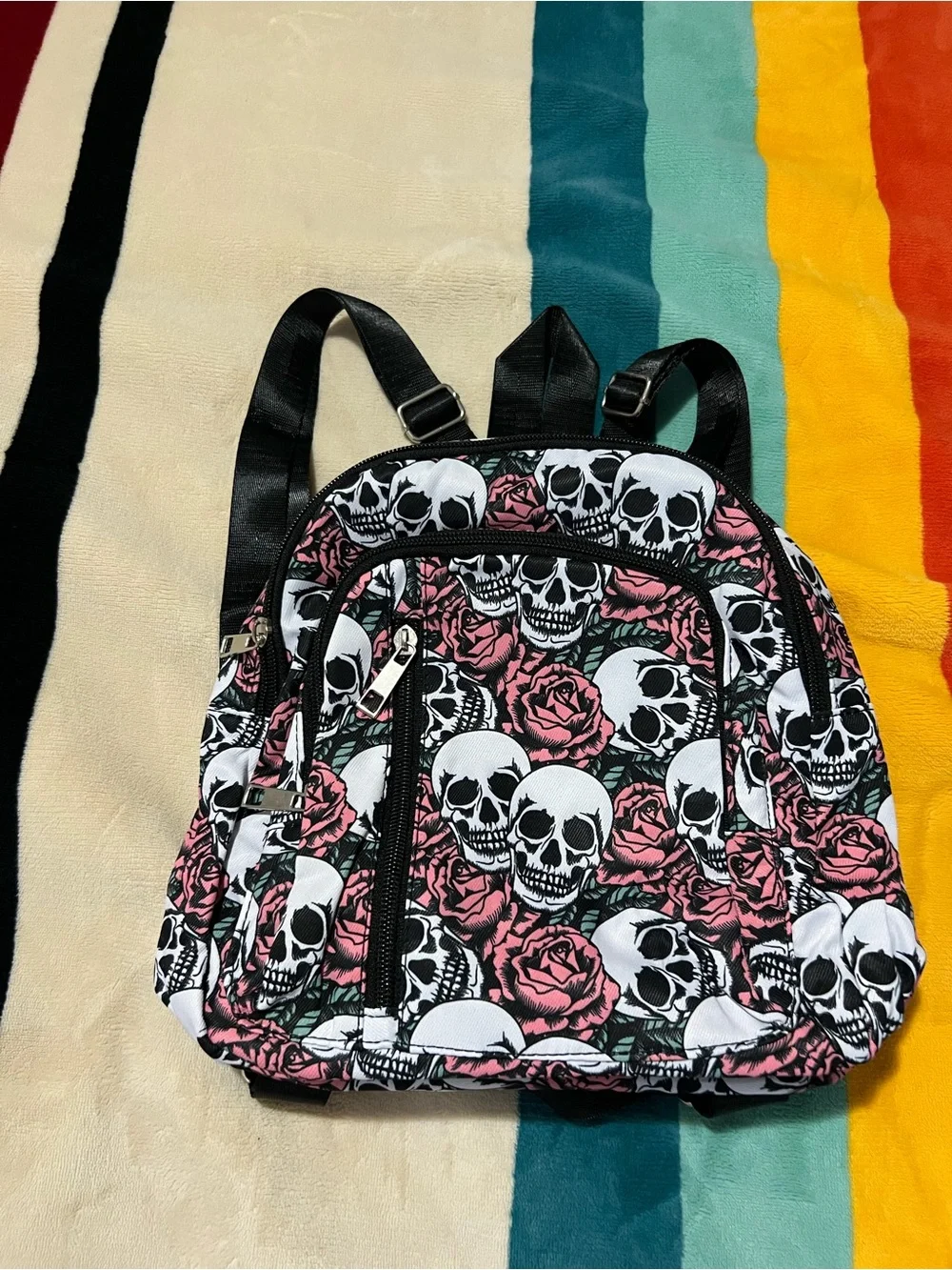 Small Floral Skull Backpack 💀NWOT 🌺